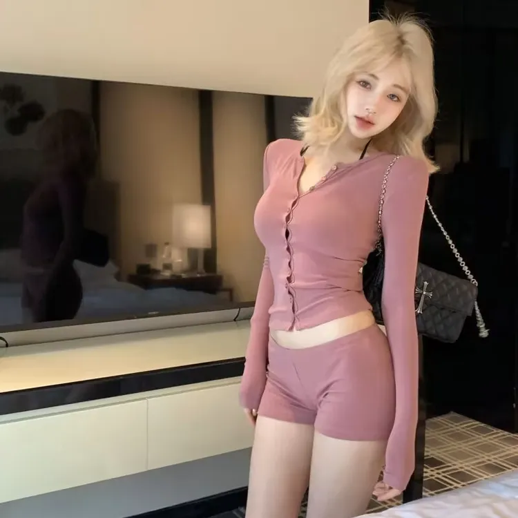 纯欲风辣妹家居服套装开衫钮扣长袖T恤上衣春夏季低腰紧身短裤子