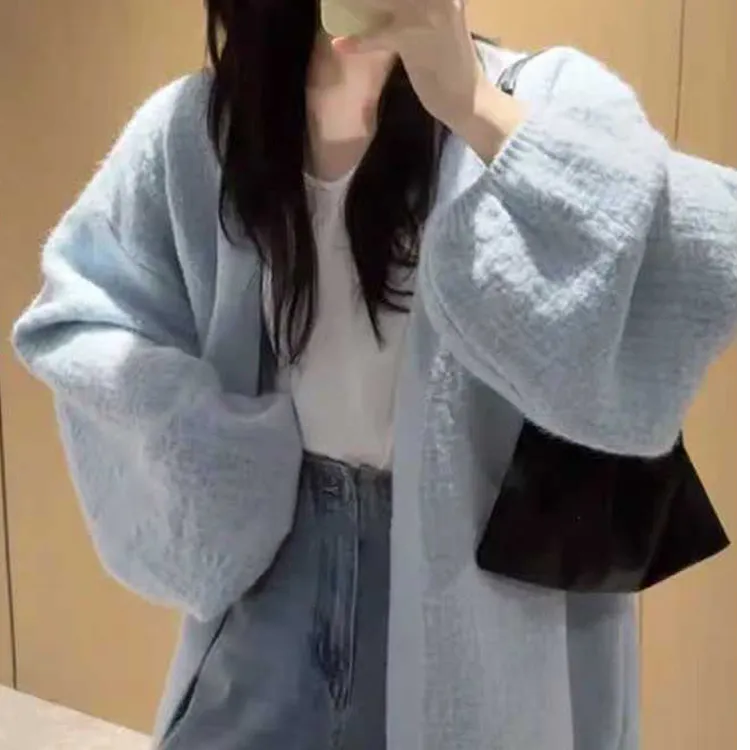 树皮纹工艺泡泡袖v领针织开衫女宽松慵懒风百搭毛衣外套