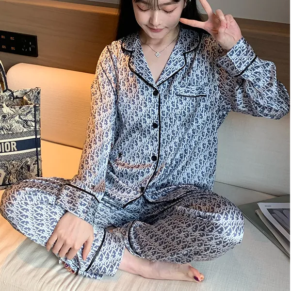 约蒂宾弗睡衣女款春秋冰丝长袖长裤时尚蓝调秋季家居服薄款套装
