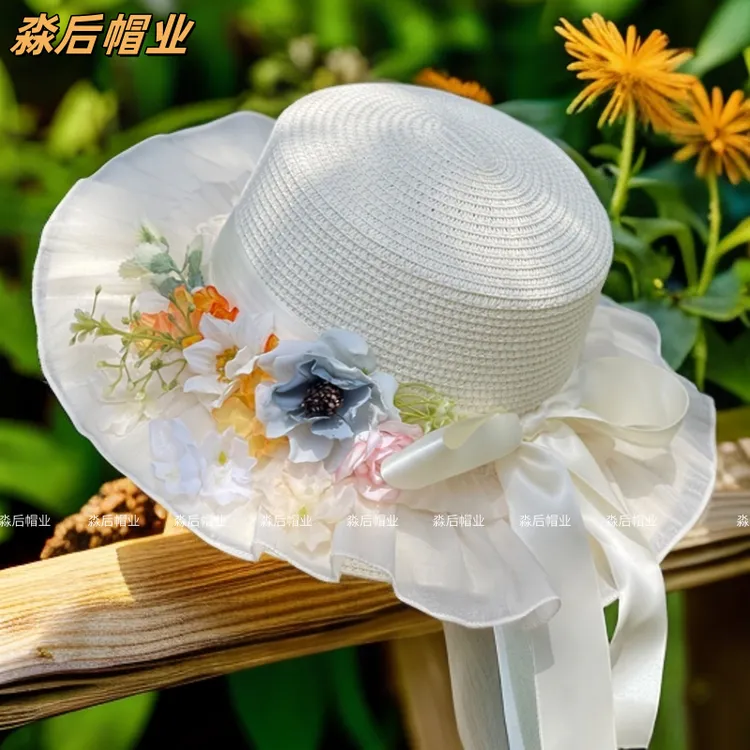 新款田园风草帽时尚潮流平顶帽子防晒遮阳帽女夏季海边花朵沙滩帽