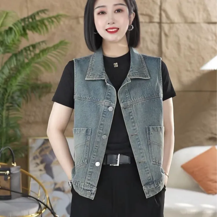 无标新款时尚牛仔马甲上衣女显瘦牛仔色口袋蓝色衬衫领小外套马夹