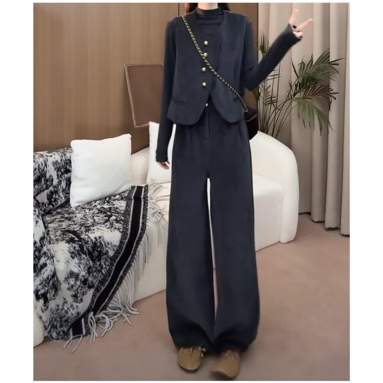 法式时尚马甲套装女2025秋季新款设计感宽松休闲直筒裤三件套