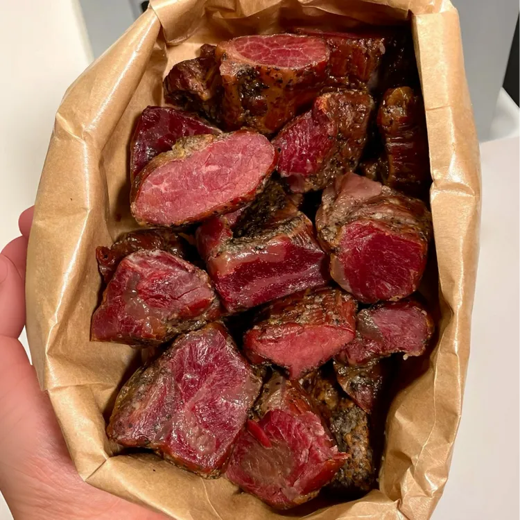 鲜嫩有嚼劲原切黑椒牛肉粒美式烤牛肉黑椒香味独立方便解馋小零食