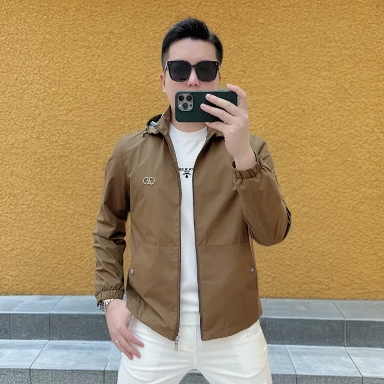 维斯克纳男士连帽休闲夹克新款简约百搭青年修身帅气时尚薄款外套