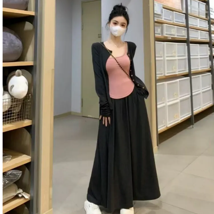 早秋大码女装胖mm纯欲高级撞色吊带防晒外套半裙遮肉休闲三件套装
