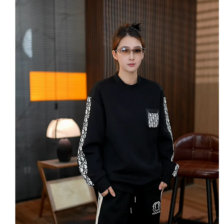 CD家小蜜蜂卫衣秋冬新款男士条纹织带百搭亲肤透气舒适微扩卫衣