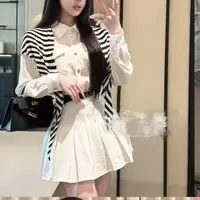 【JIAYI】韩系学院风POLO领长袖衬衫女秋条纹披肩高腰半身裙套装