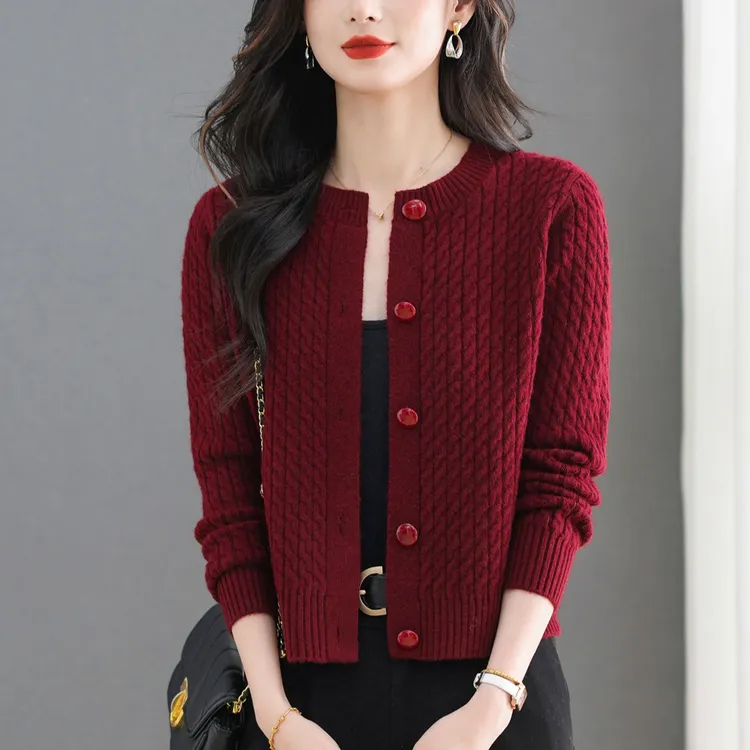 短款外套女秋装2025新款高级感提花针织衫开衫小个子配裙子外披潮