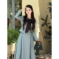 【海盐松露】LiLi韩系温柔风波点撞色蓝色外套半裙套装XMZH8992