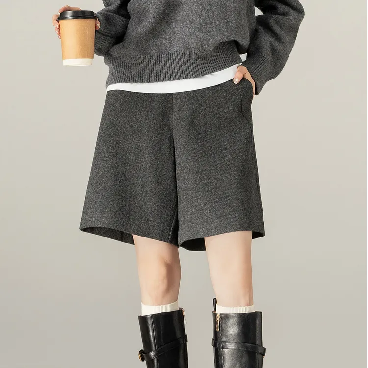 直筒短裤微弹极简大码厚款显瘦秋冬内搭冬季毛呢裤子胖m高腰靴裤