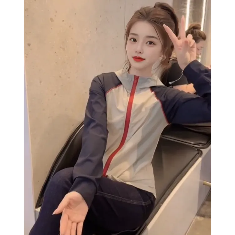 时尚连帽撞色双拉链短外套女2025春装新款时尚修身显瘦开衫上衣