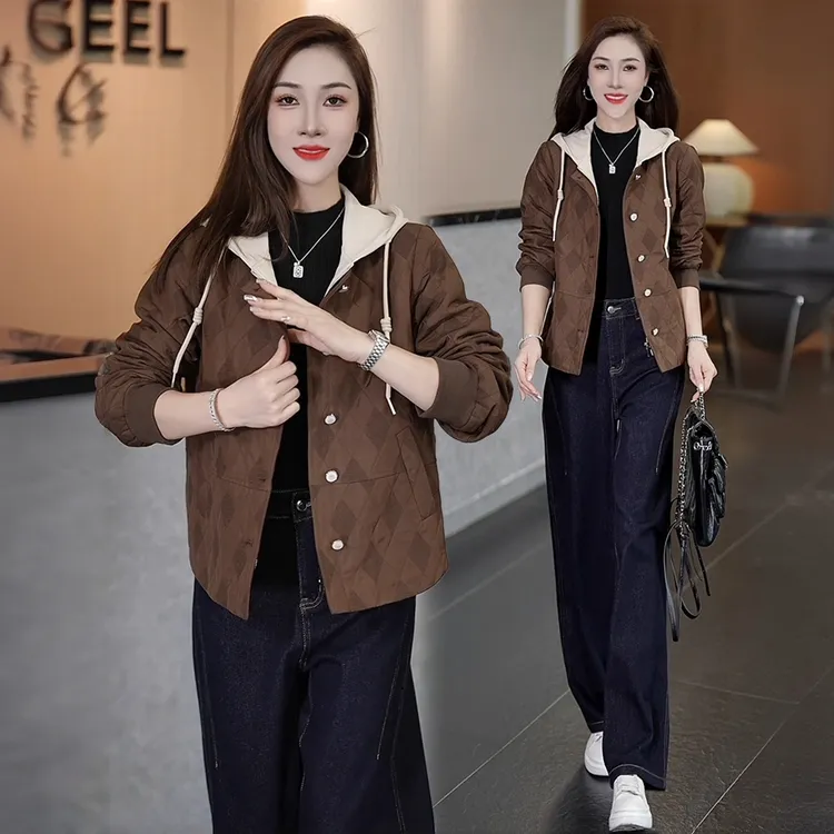 时尚加棉短外套女2025秋季新款时髦洋气菱格保暖上衣休闲连帽夹克