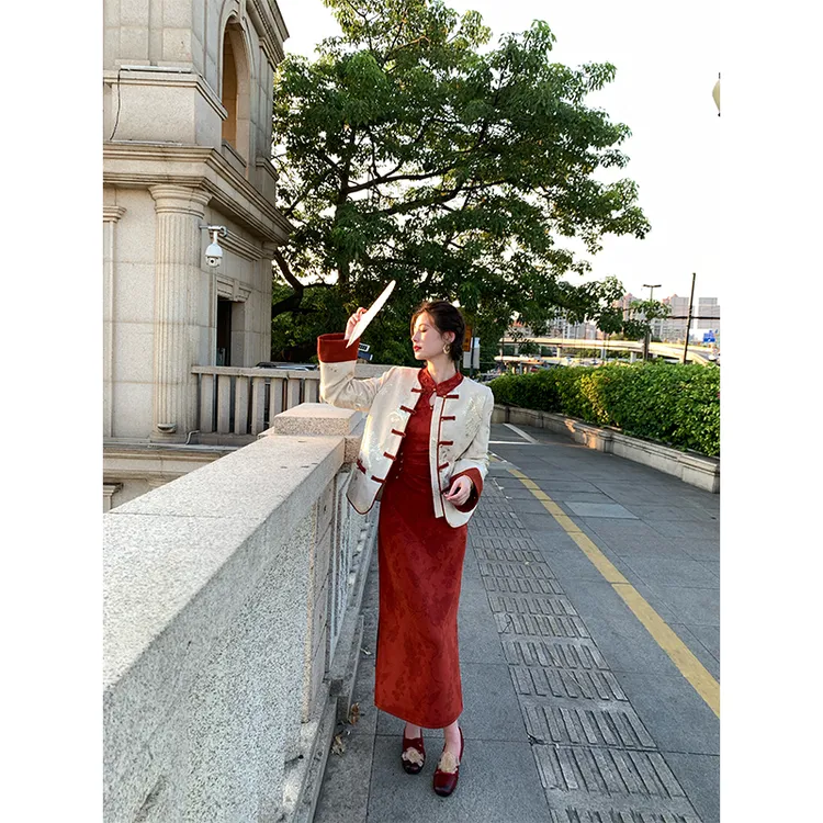 现 一生罗曼【云羽衫】国风盘扣新中式外套女秋季暗纹提花上衣Y5592