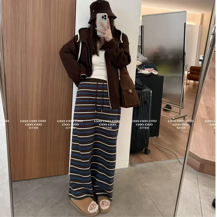 【吃不饱饱】大码 光影艺术 撞色条纹软糯针织半身裙0317