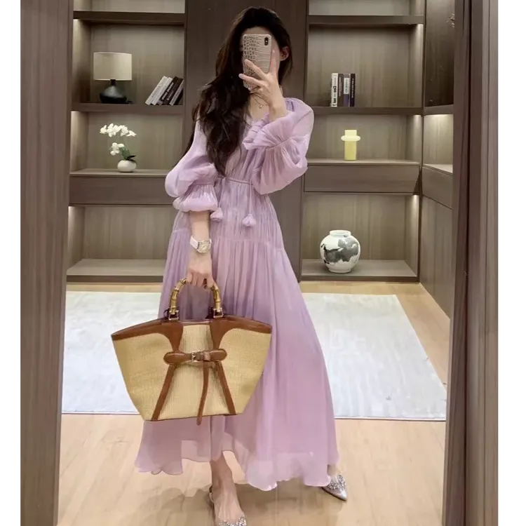 2025新款法式温柔风高级感时尚气质海边度假长裙小个子连衣裙女装