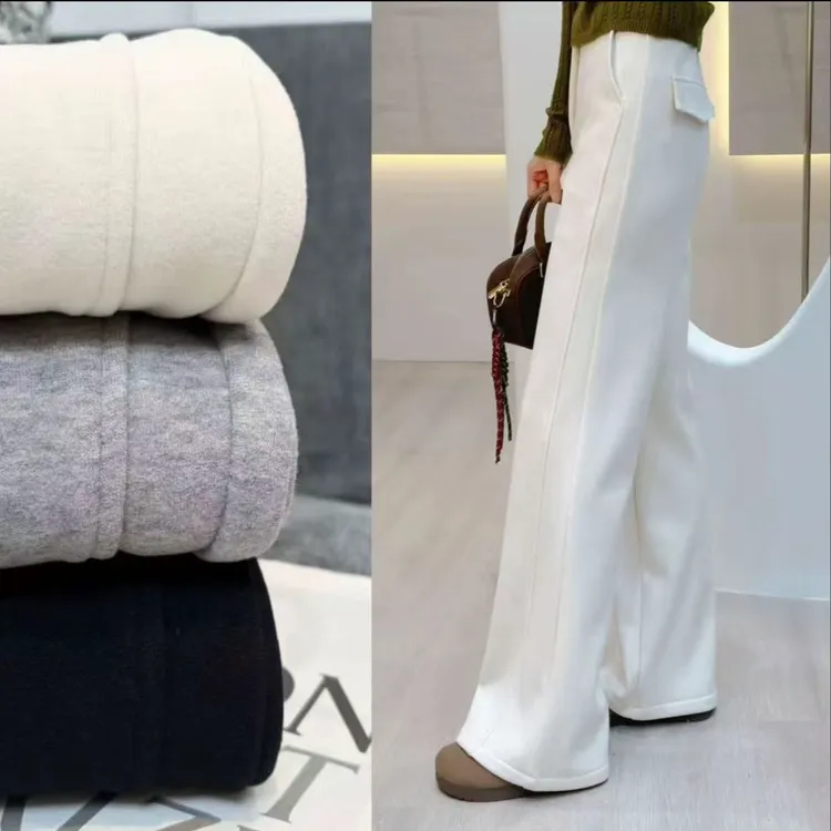 实力口碑款 “战裤2026”冬季必备高腰保暖加绒羊毛微喇裤女