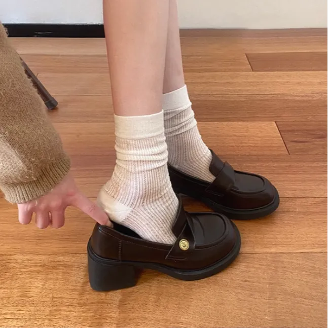 南在南方百搭圆头棕色厚底小皮鞋女春秋2025新款法式粗跟乐福鞋子