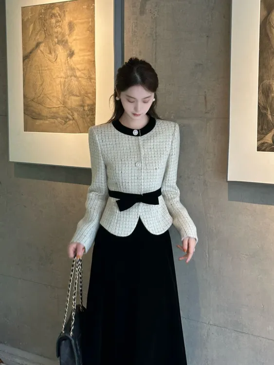 小香风常规款适中长袖短外套上衣+气质半身裙收腰针织