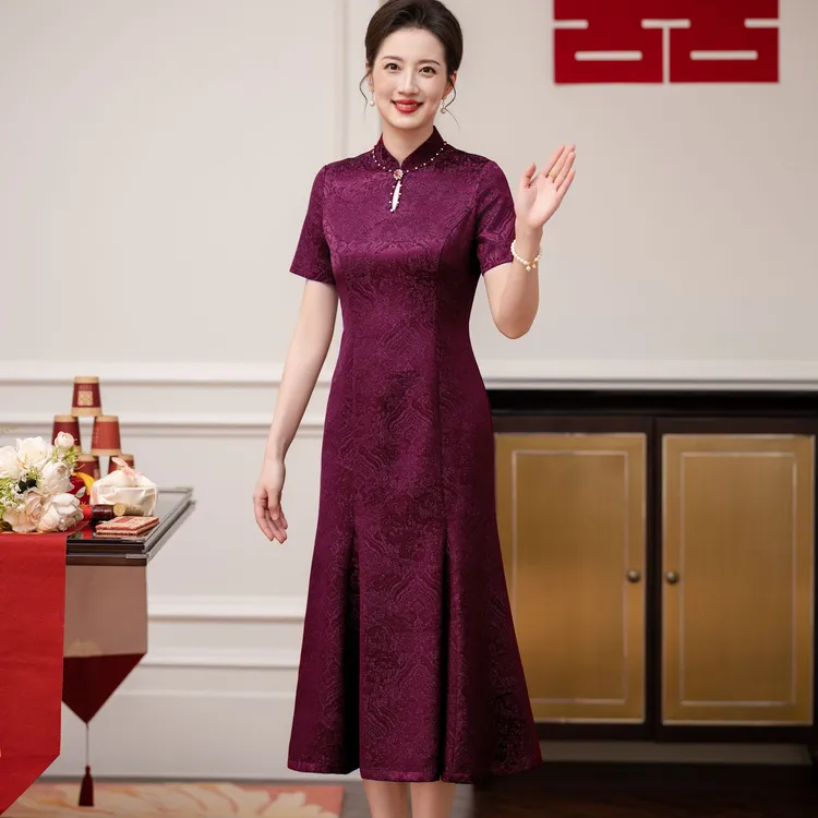 高端喜婆婆婚宴装秋季婚礼2025新款妈妈轻奢修身鱼尾连衣裙高级感