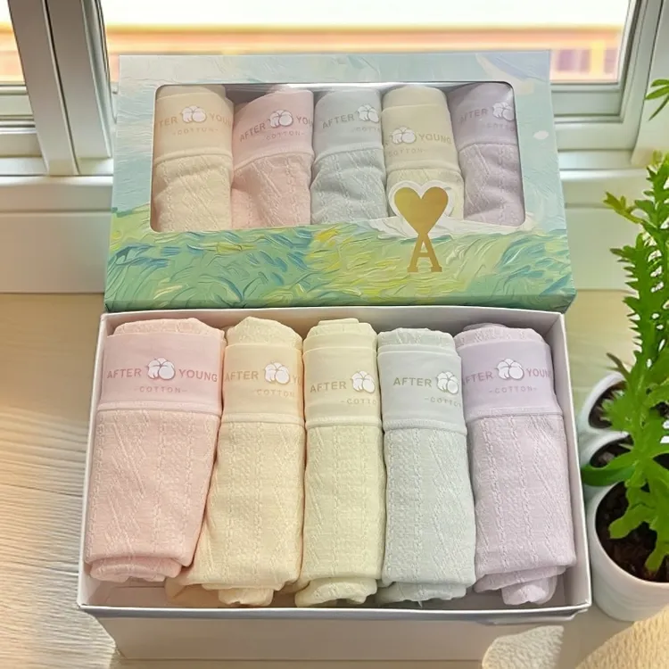 k66【礼盒】女款时尚女三角内裤高腰ins女士网红成人透气长绒少女