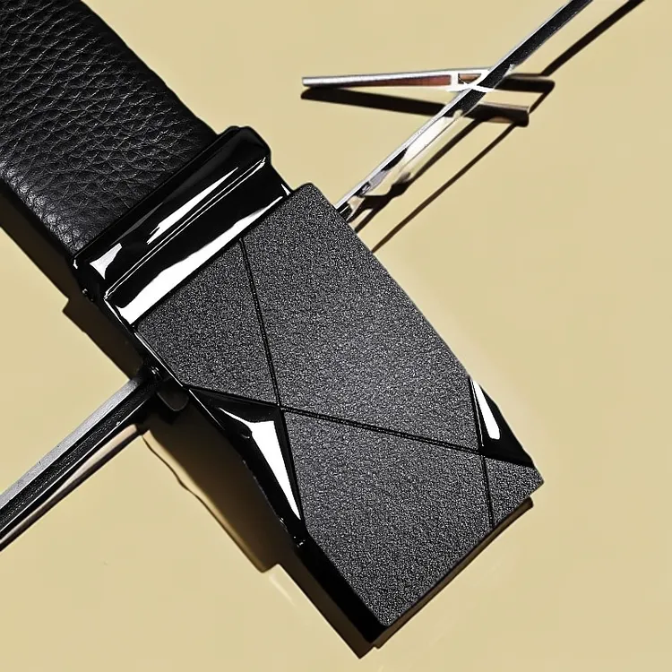 裤腰带腰带个性男简约皮面装饰男士皮带扣皮带潮流商务腰带网红