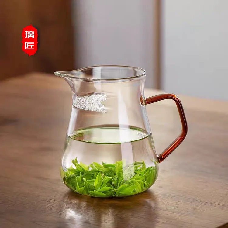 650ml大容量月牙公杯茶海高档加厚手作茶漏茶滤一体泡茶器可明火