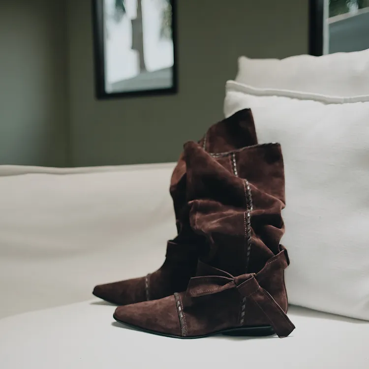 「午夜巴黎」编织工艺 松弛感麂皮堆堆靴翻领两穿不过膝长靴