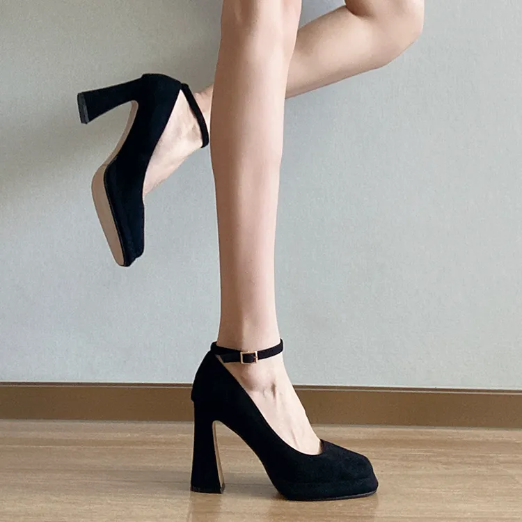黑色高跟鞋女2025年新款厚底防水台单鞋粗跟一字扣带小个子女鞋