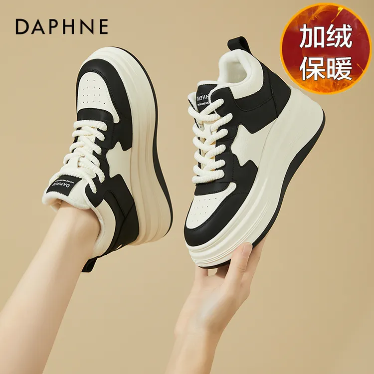达芙妮板鞋小白鞋子女款爆款2025新款冬季加绒高帮鞋厚底松糕鞋