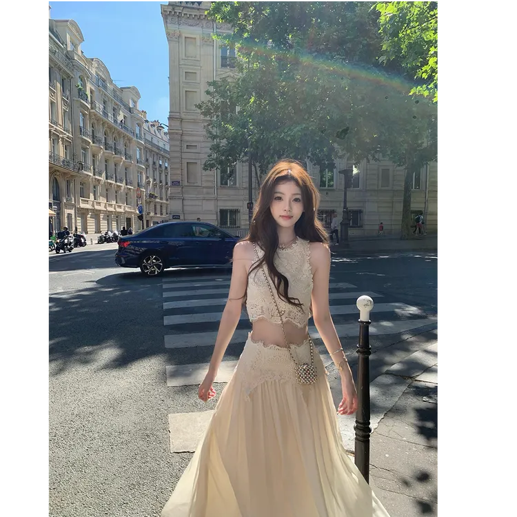 【卢浮幻境】2025年夏季新款高级感精致蕾丝上衣配高腰长裙两件套女