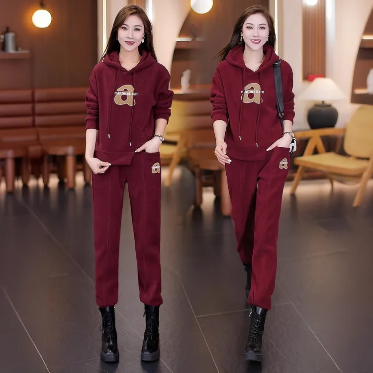 加绒加厚保暖套装女士秋冬新款时尚减龄休闲连帽卫衣哈伦裤两件套