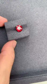 【闪购商品】石榴石裸石未镶嵌2.6ct镁铝榴石