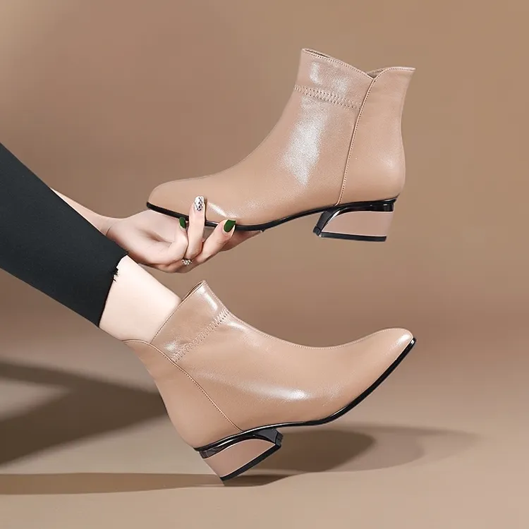 2025真皮牛皮软皮短筒靴低跟尖头短靴秋冬女侧拉链粗跟平底马丁靴