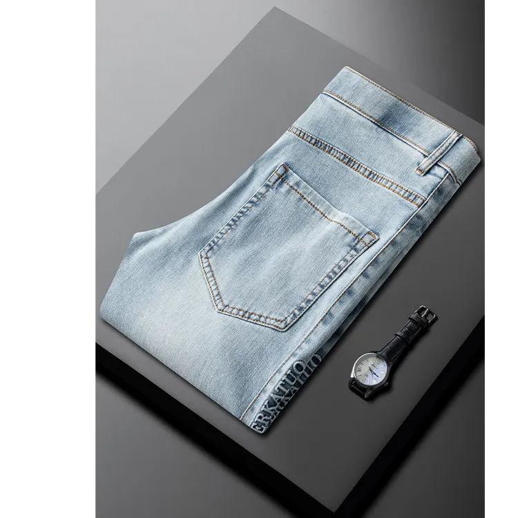 玛加西曼特夏季男款时尚感蓝色棉水洗牛仔裤男薄款修身小直筒