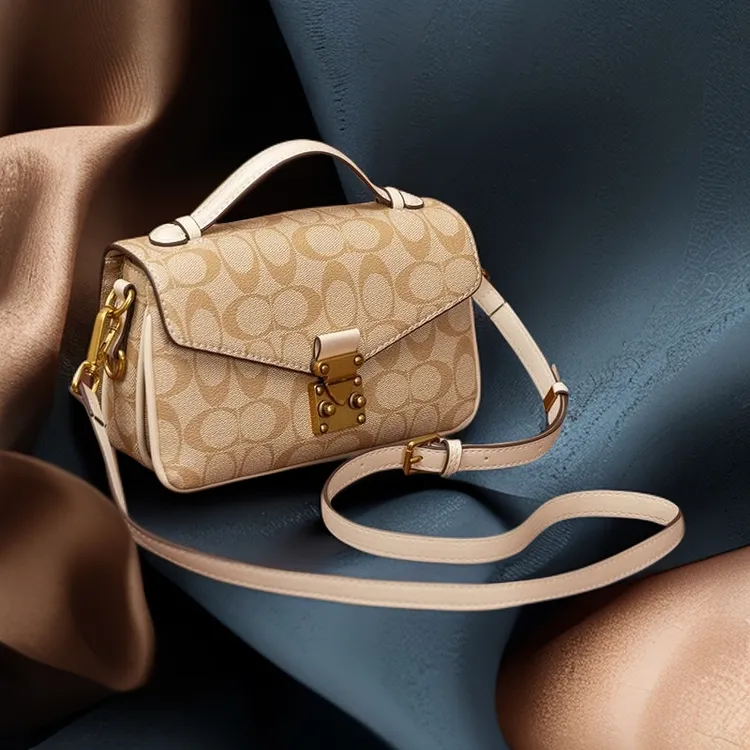 【轻奢大促】夏天小包包女真皮斜挎包2025新款高级轻奢小众节日礼物