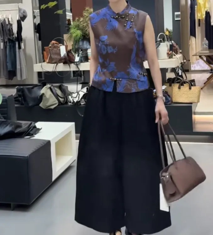 时尚潮流百搭精品女装dgd4357