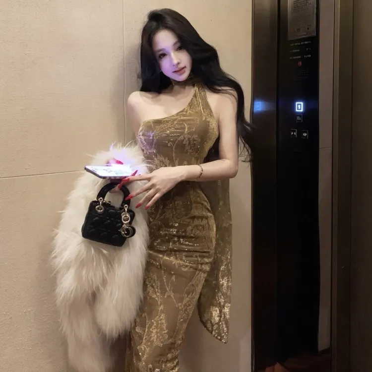 法式复古御姐穿搭斜肩飘带连衣裙气质名媛高级感收腰宴会礼服裙