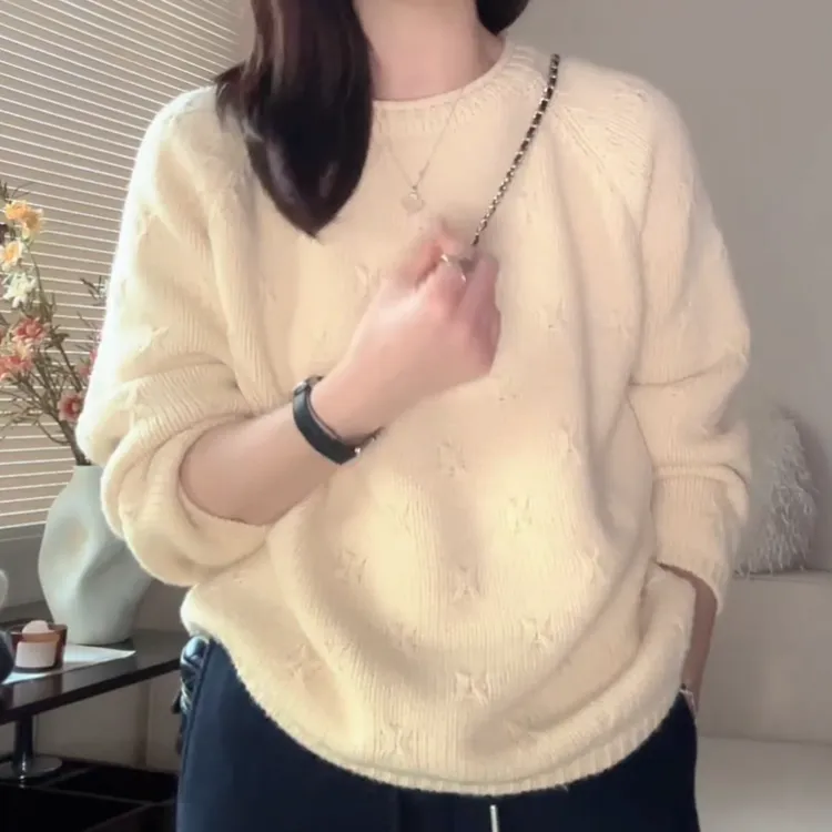 【午后松饼】韩版秋冬设计感衫时尚百搭圆领卷边针织毛衣LK2508878