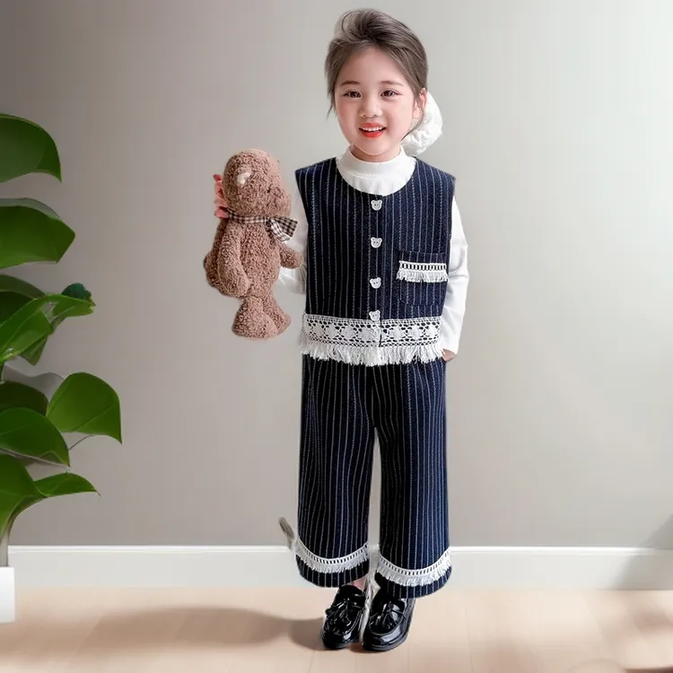 女童秋装套装2025新款宝宝洋气时髦衣服小女孩秋季条纹复古小童装