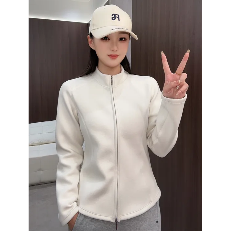 秋冬保暖显瘦双在线 羊绒蚕丝蛋白石墨烯外套精准打造小蛮腰