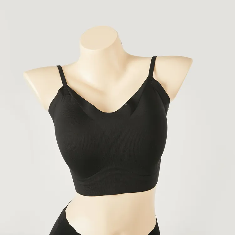 大码提拉防下垂胖mm内衣女大胸显小无痕文胸粉底液隐形