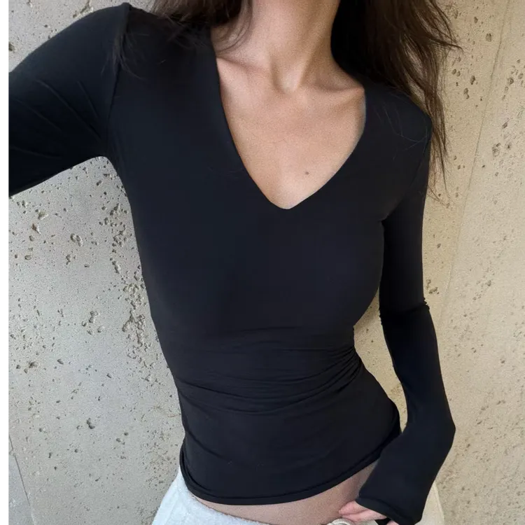 XYSF极简 纯欲v领双层肤感超显腰臀比内搭性感长袖上衣