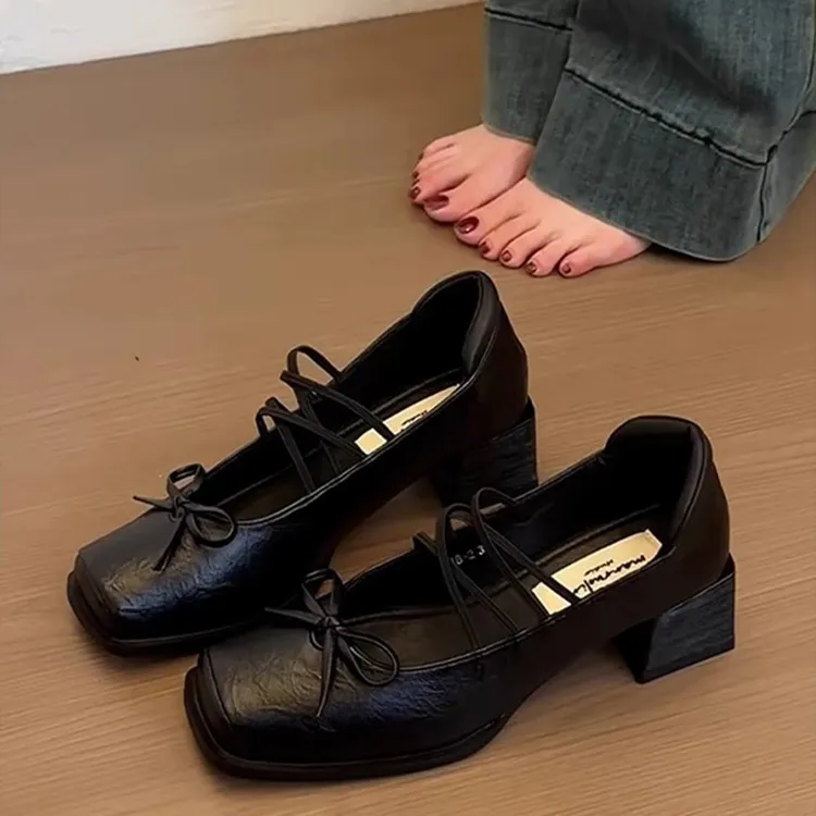 高跟鞋女2025新款夏秋季粗跟银色单鞋法式方头芭蕾舞玛丽珍小皮鞋