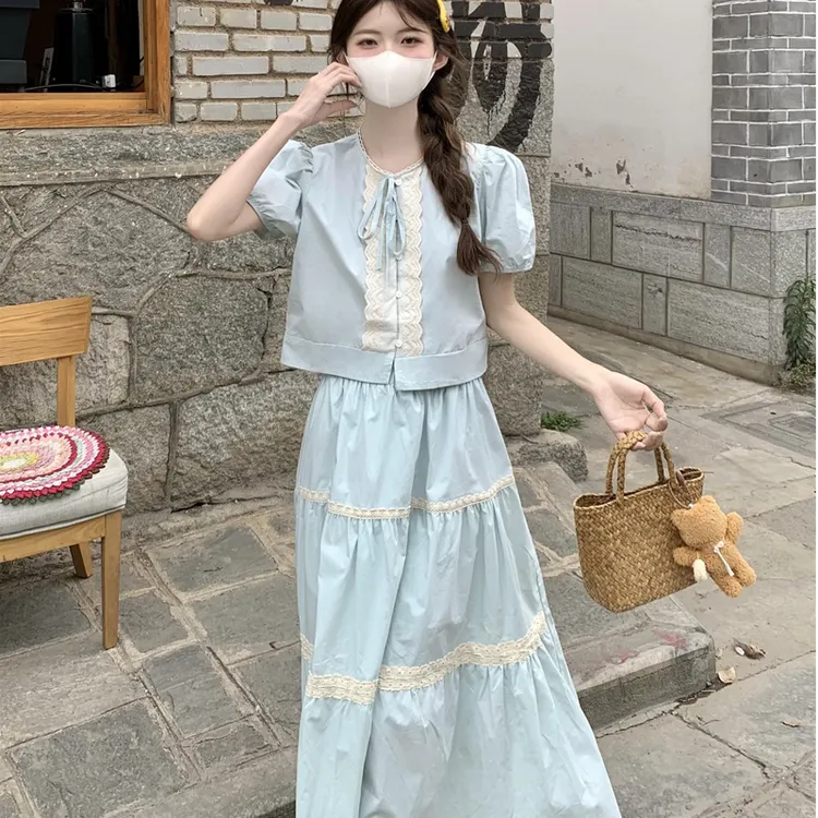 减龄套装女春季2025新款泡泡袖拼接衬衫高腰半身裙小个子两件套