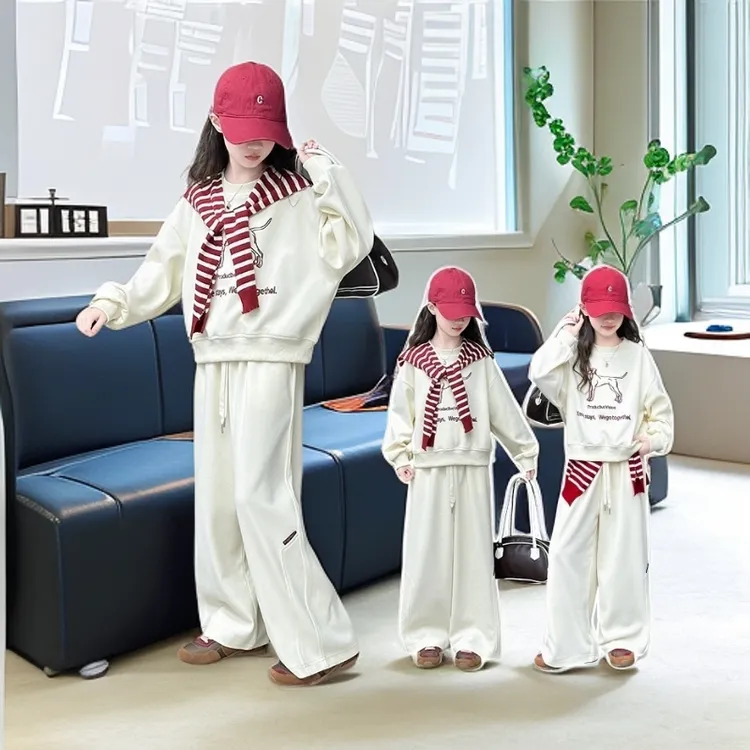 女童春秋套装2025新款女孩披肩两件套儿童秋季卡通卫衣中大童休闲