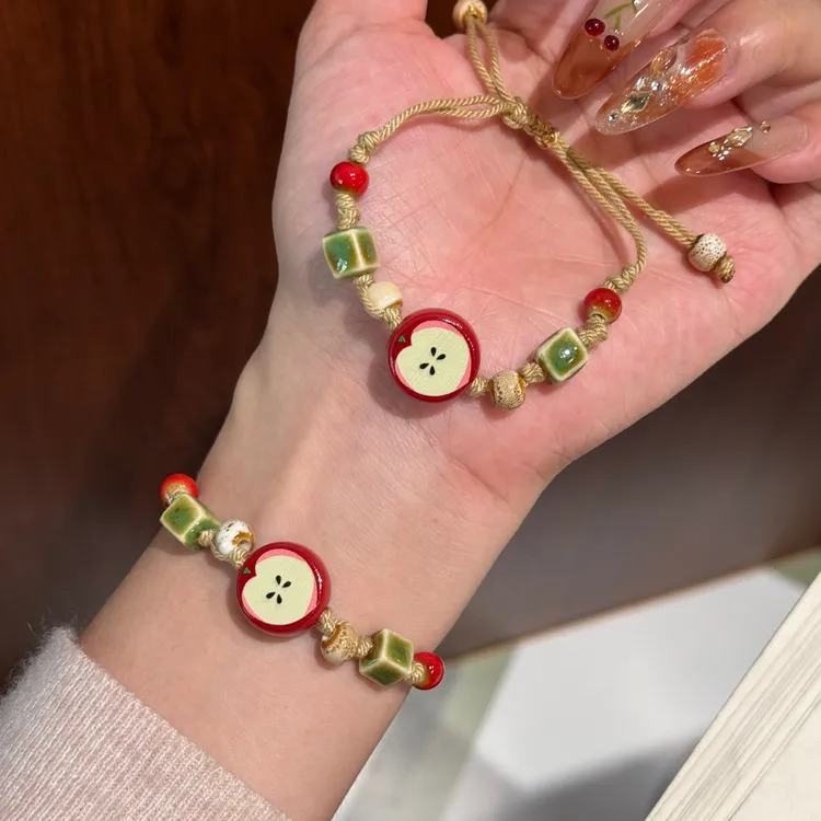 非金属树脂手链  圣诞节苹果手链手工编织情侣闺蜜手绳高颜值手饰