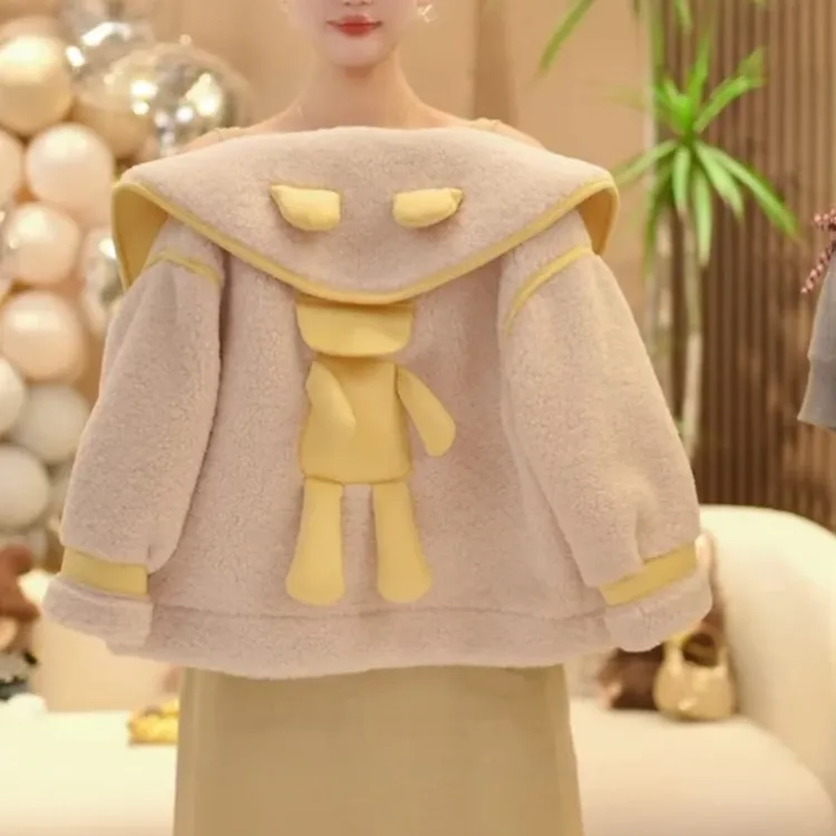 女童加绒外套秋冬2025新款翻领卡通皮毛一体大衣加厚毛毛衣甜美