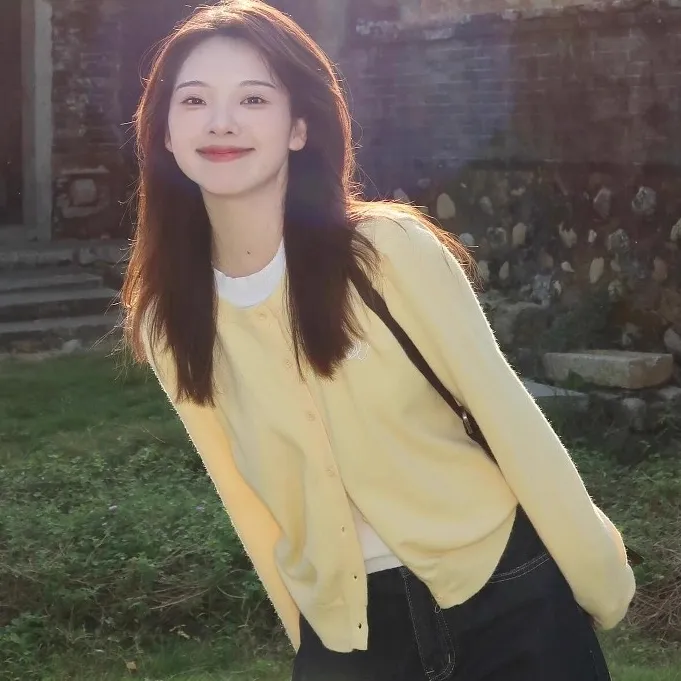 拼色假两件针织开衫女慵懒风长袖毛衣春季显瘦小众小香风宽松外套