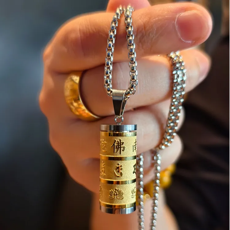 钛钢吊坠 中国风复古钛钢可旋转打开六字吊坠楞严转经筒吊坠项链