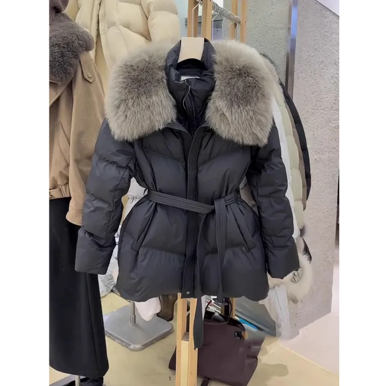 黑色大毛领棉服女2025冬季新款爆款设计感韩系收腰显瘦百搭短外套